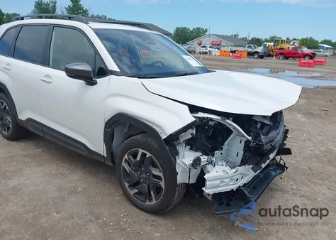 2025 Subaru Forester Limited z USA, uszkodzony, nr VIN JF2SLDRC1SH466790